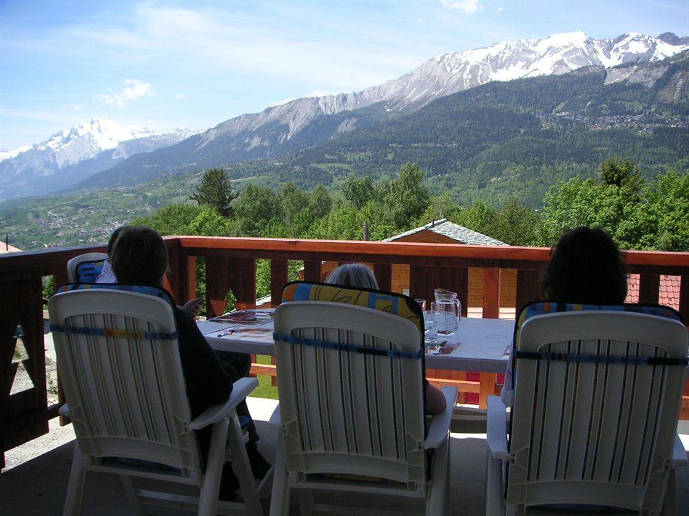 Chalet Des Alpes Bed & Breakfast Crans-Montana Exterior photo