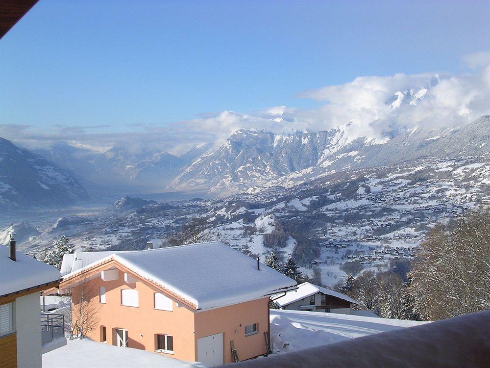 Chalet Des Alpes Bed & Breakfast Crans-Montana Exterior photo